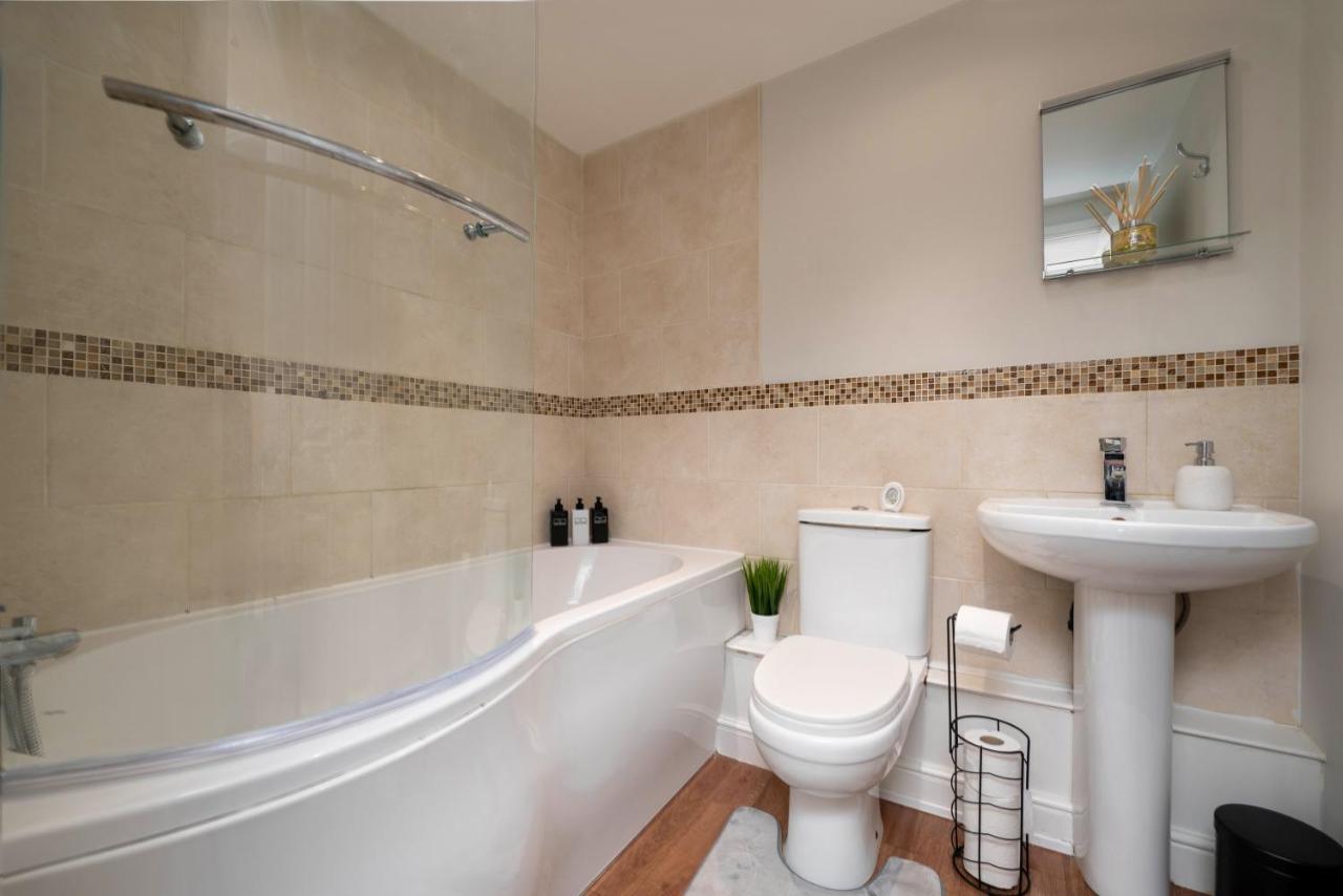 Stunning 3 Bed With Parking & Garden Villa Market Rasen Kültér fotó